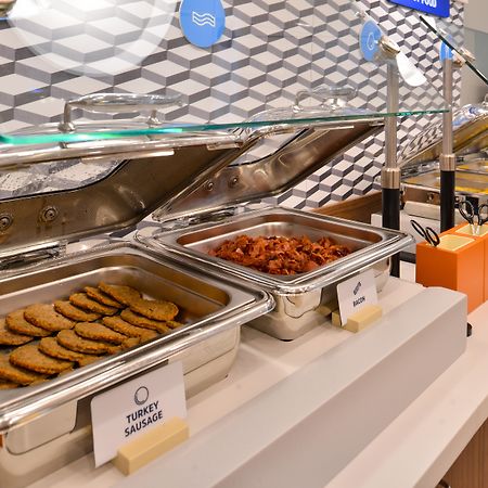 切姆斯福德智选假日酒店 外观 照片