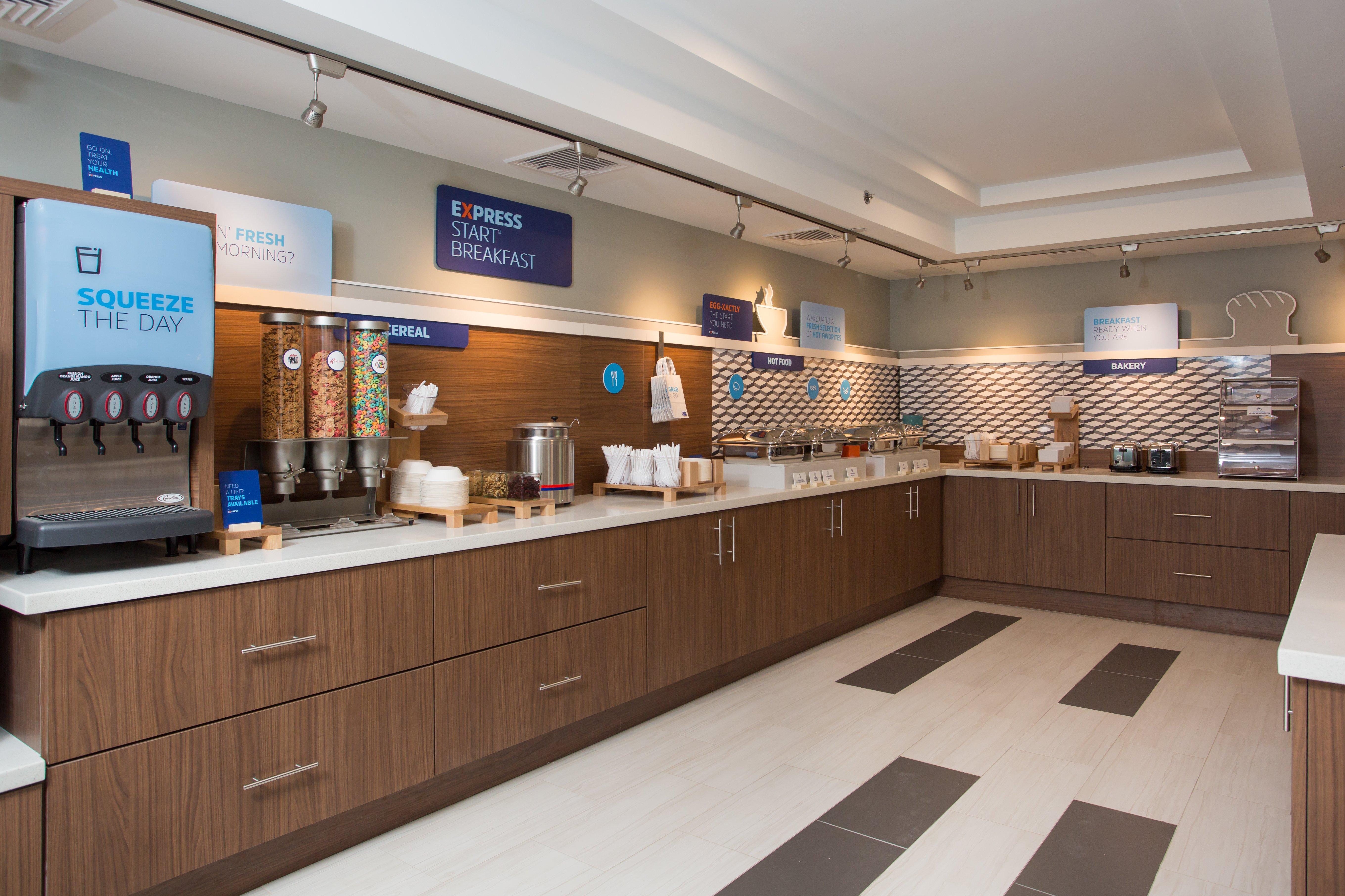 切姆斯福德智选假日酒店 外观 照片
